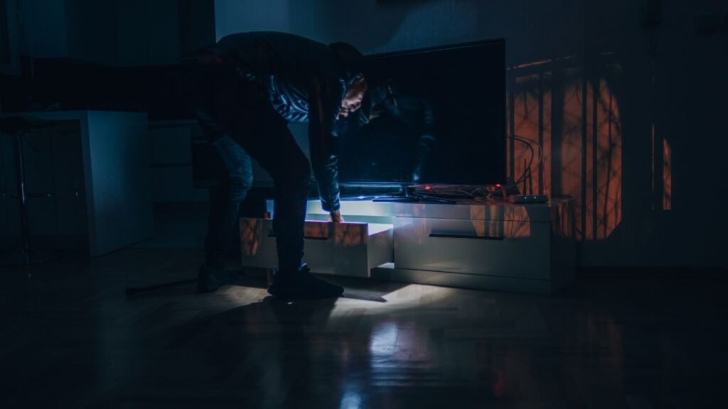 Why prepping is important: Intruders, being prepared for break-ins.